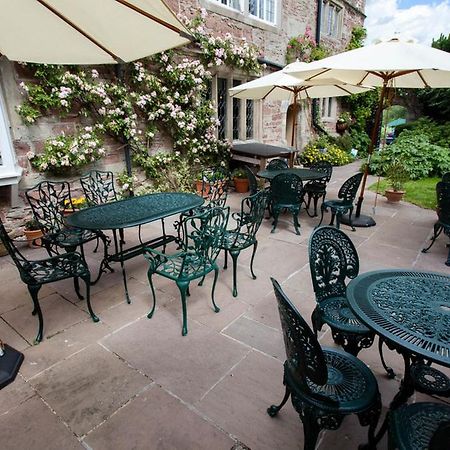 Wilton Court Restaurant With Rooms Ross-on-Wye Exterior photo